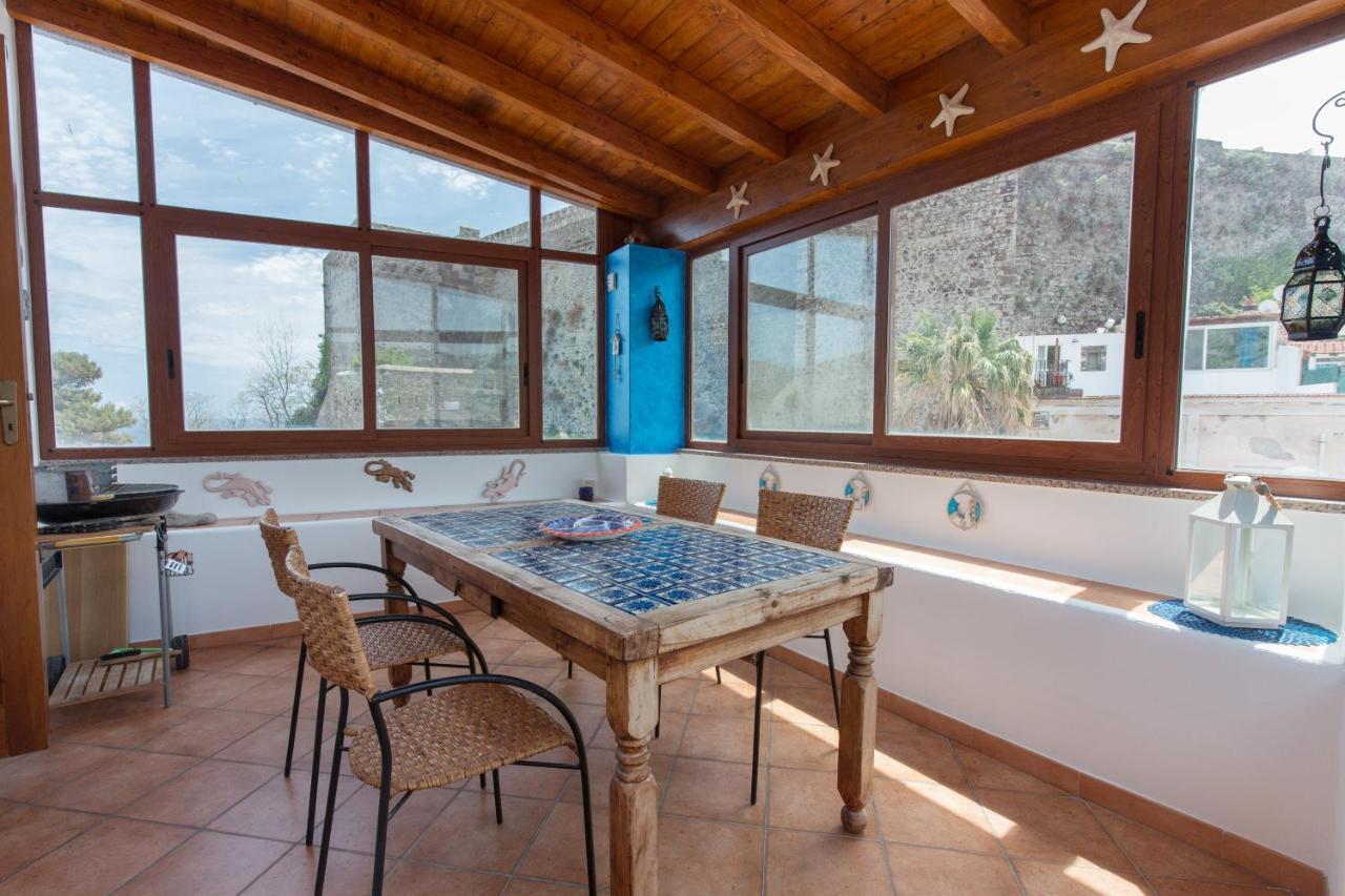 Ferienwohnung Il Pesce E Il Geco Lipari  Exterior foto